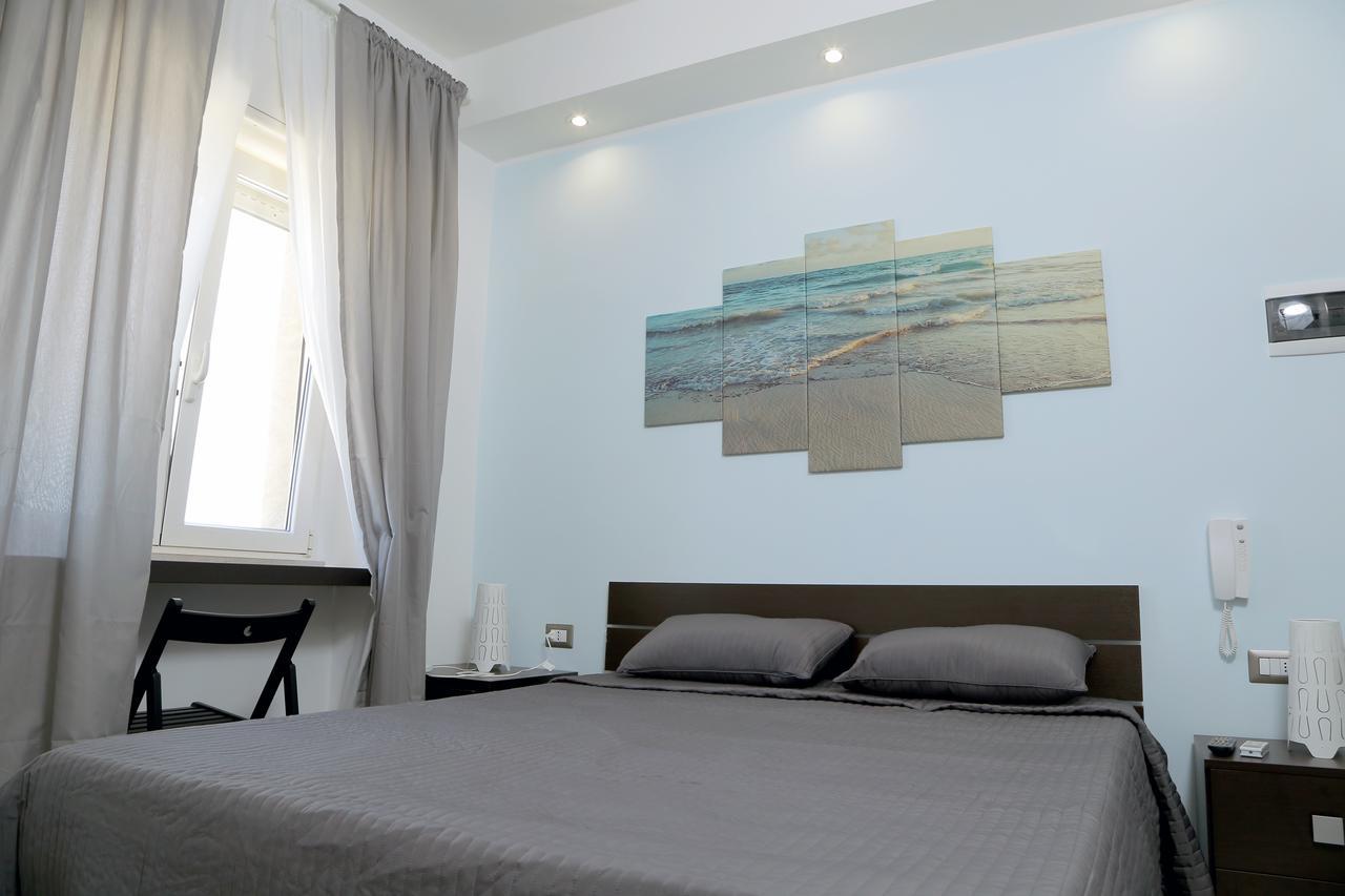Rooms La Perla Del Mare Margherita Di Savoia Bagian luar foto